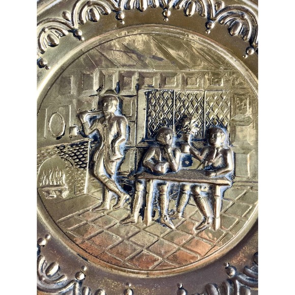 Vintage Embossed Brass/metal Hanging Wall Plate Made in England - Picture 4 of 8